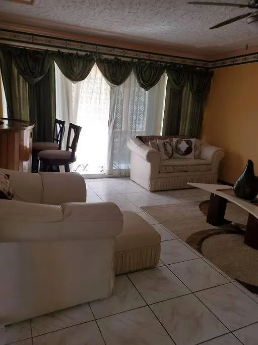 Prestige At Westgate Hills-4 Bedrooms With Dry Bar Μοντέγκο Μπέυ
