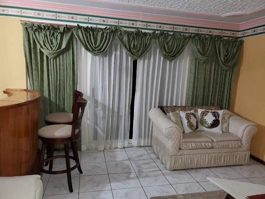Willa Prestige At Westgate Hills-4 Bedrooms With Dry Bar Montego Bay