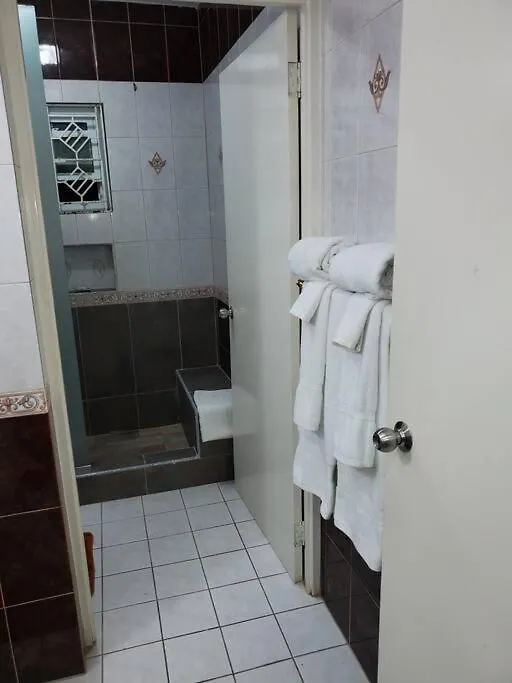 Willa Prestige At Westgate Hills-4 Bedrooms With Dry Bar Montego Bay